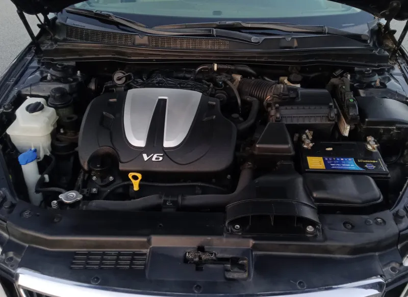 2012 Kia Cadenza in Dubai
