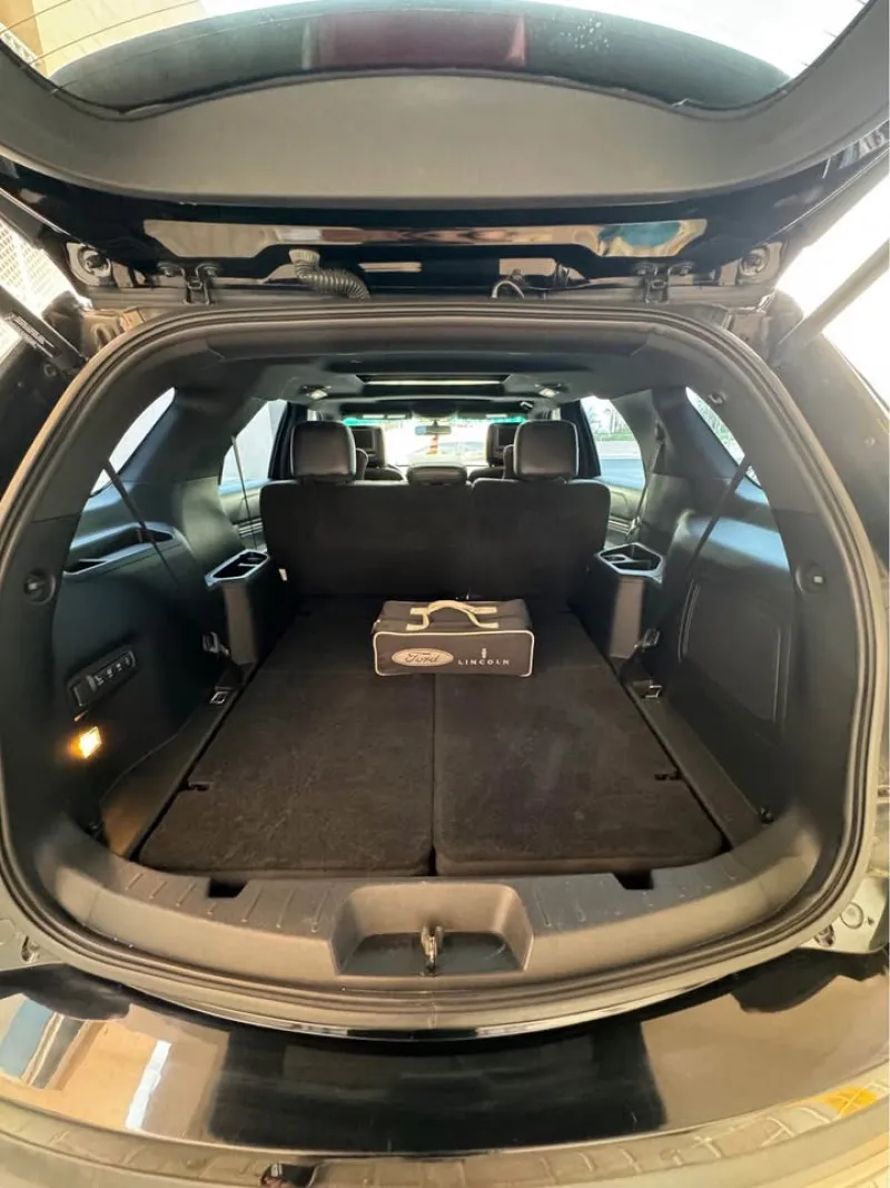 2016 Ford Explorer in Dubai