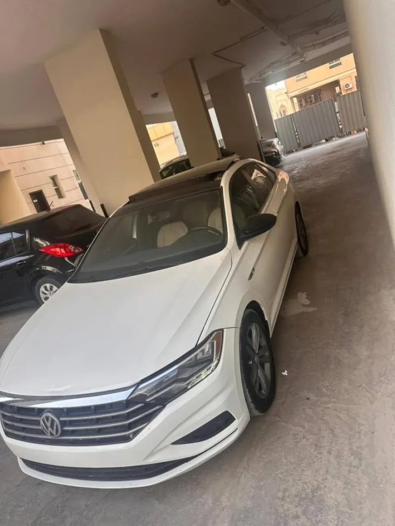 2021 فولجس فاجن جتا in Dubai