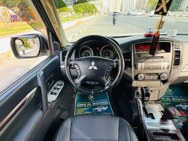 2013 Mitsubishi Pajero in Dubai