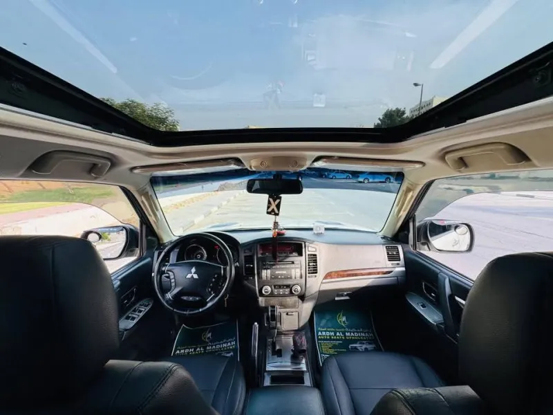 2013 Mitsubishi Pajero in Dubai