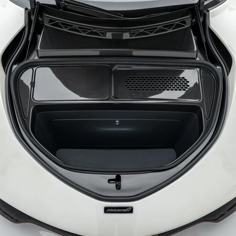 2021 McLaren SPEEDTAIL in Dubai