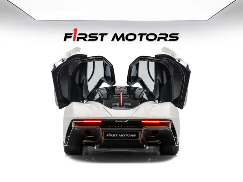 2021 McLaren SPEEDTAIL in Dubai