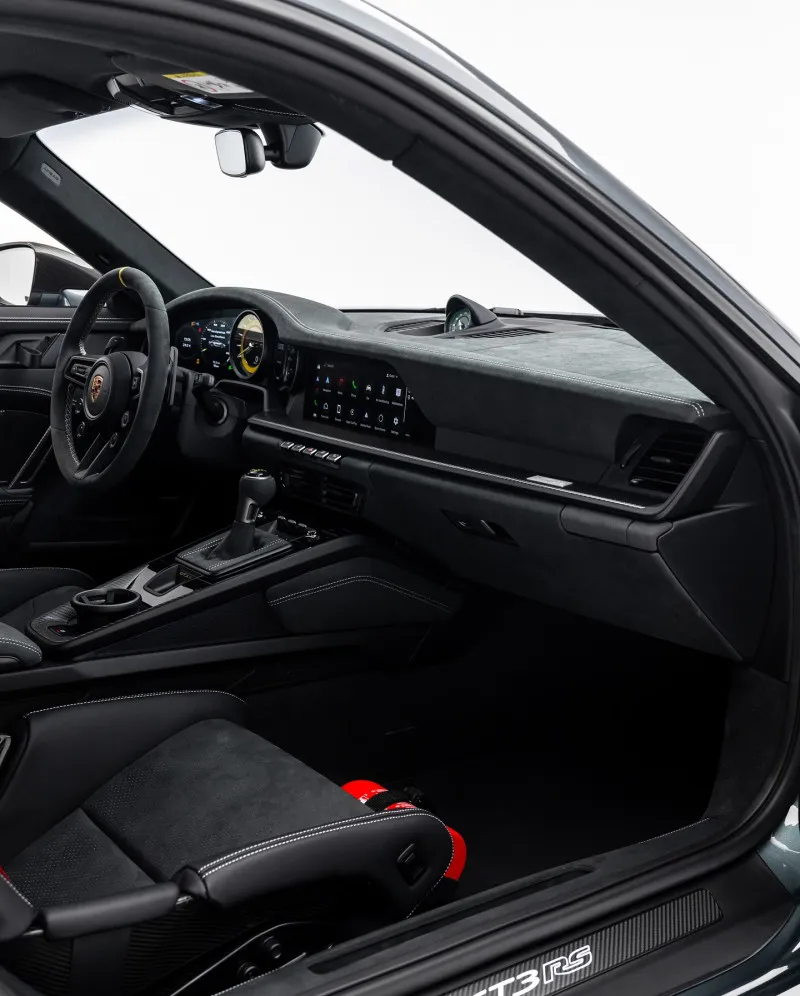 2025 Porsche GT3 RS in Dubai