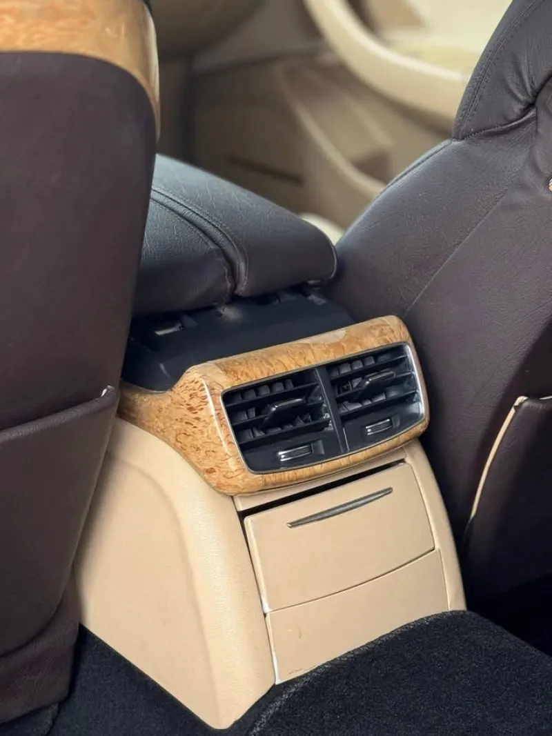 2011 Audi A8 in Dubai