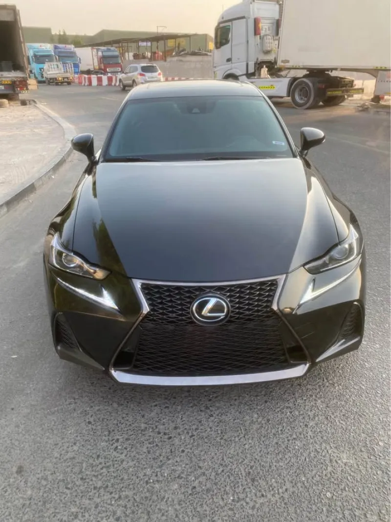 2019 Lexus IS in Dubai