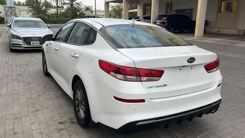 2020 Kia Optima in Dubai