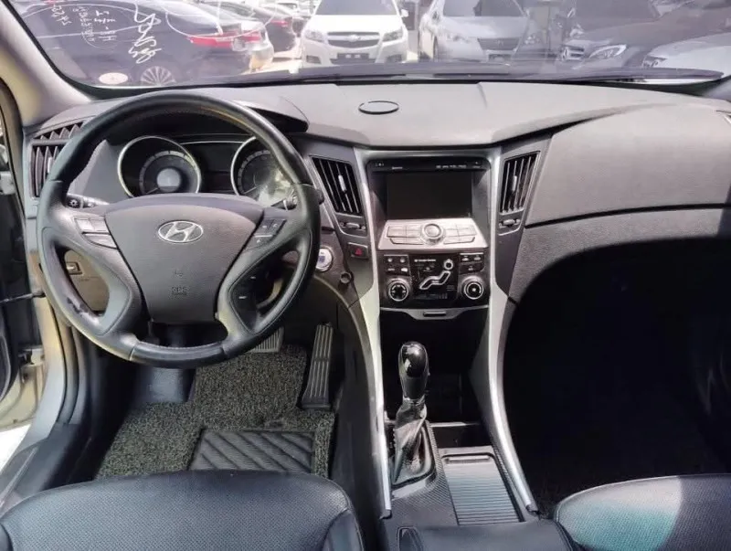 2011 Hyundai Sonata in Dubai