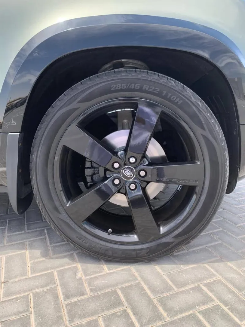 2020 Land Rover Defender in Dubai