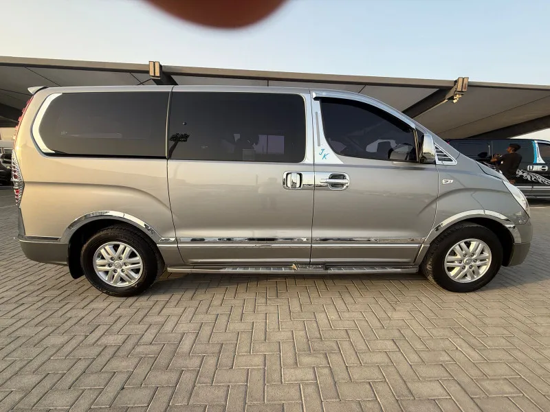 2016 Hyundai H1 in Dubai