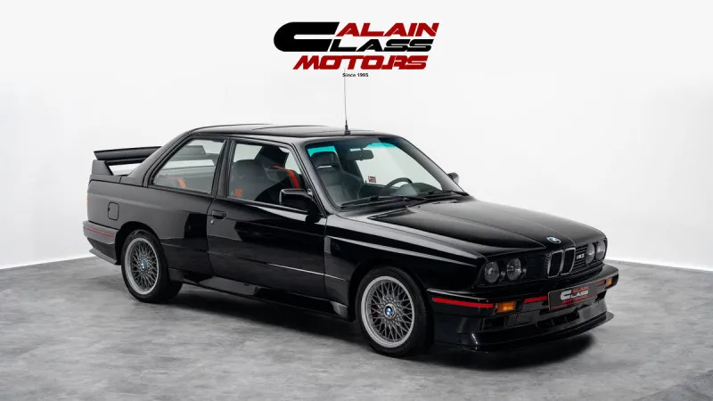 1990 BMW M5 in Dubai
