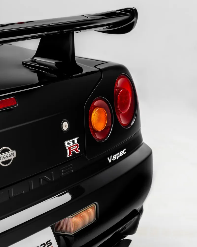 1999 Nissan SkyLine in Dubai