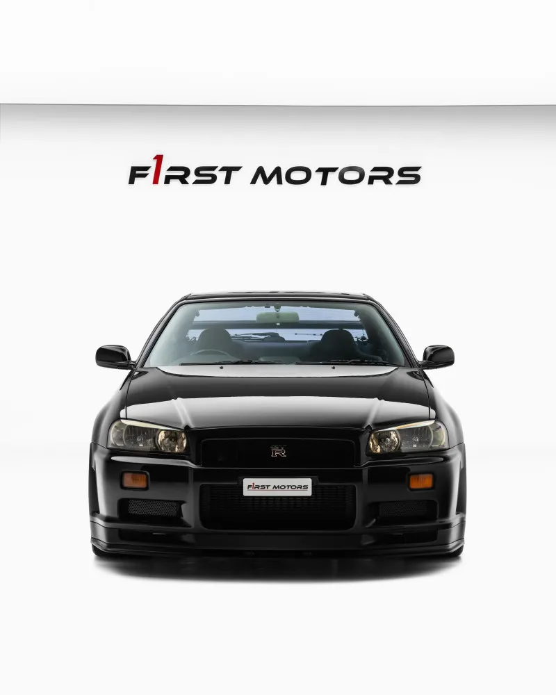 1999 Nissan SkyLine in Dubai