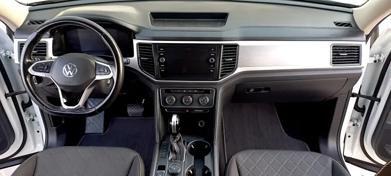 2022 Volkswagen Teramont in Dubai