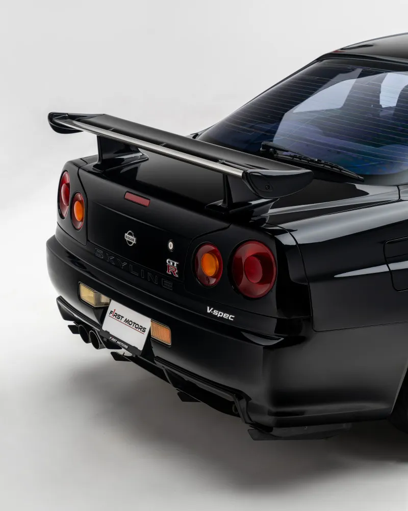 1999 Nissan SkyLine in Dubai