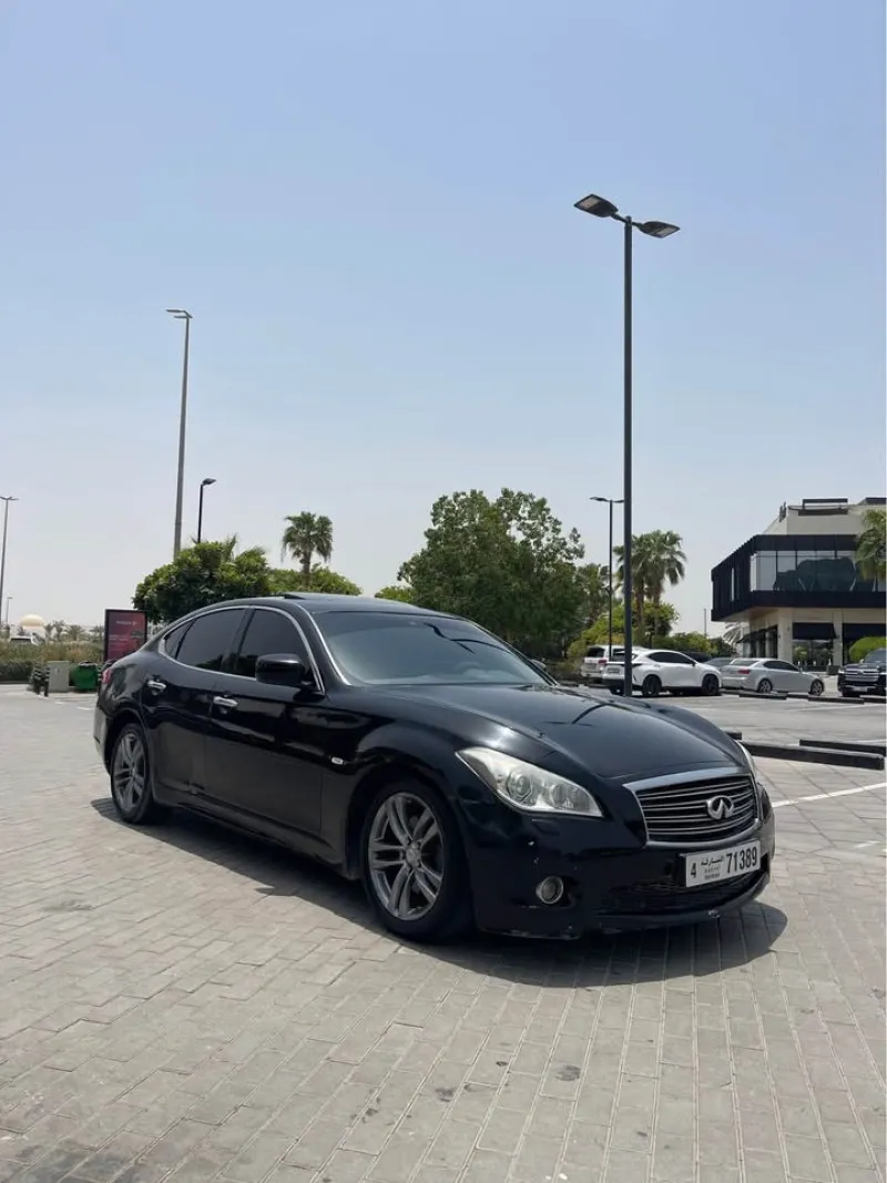 2012 Infiniti M37 in Dubai