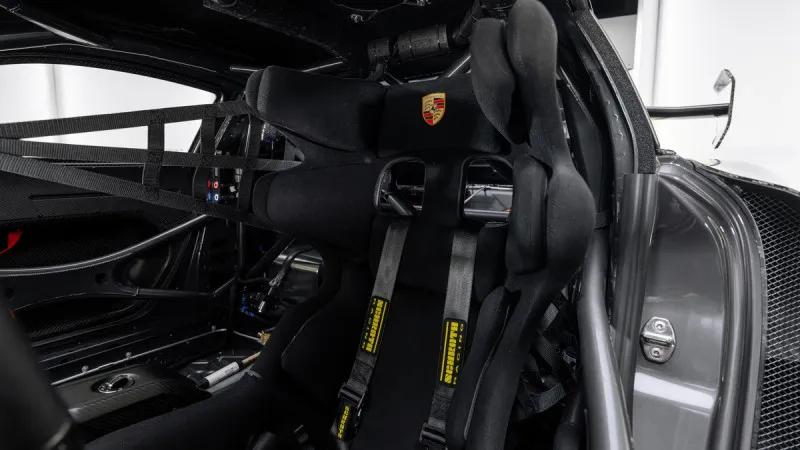 2019 Porsche 944 in Dubai