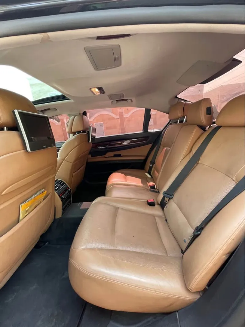 2012 BMW 7-Series in Dubai