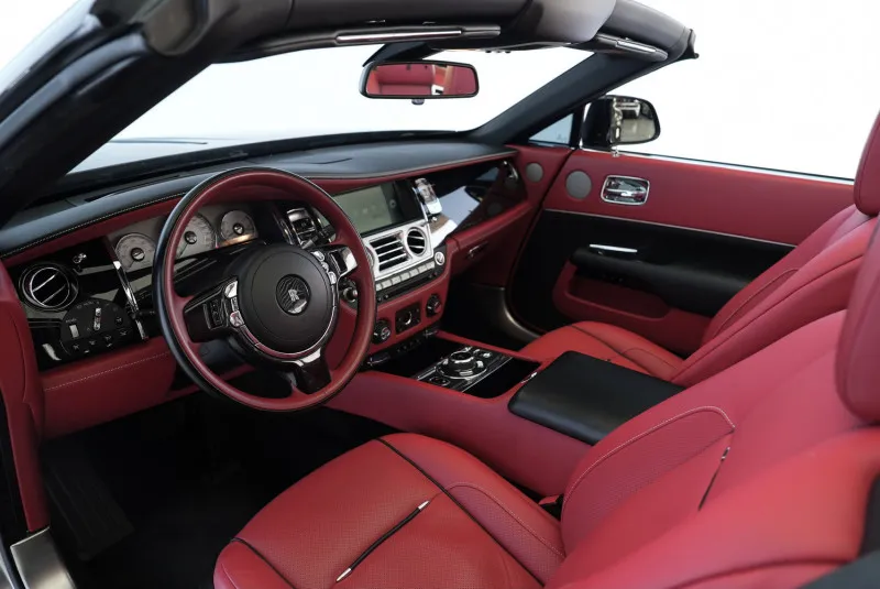 2017 Rolls Royce Dawn in Dubai