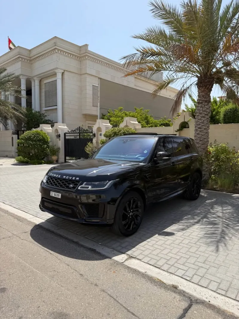 2020 لاند روفر رينج روفر سبورت in Dubai