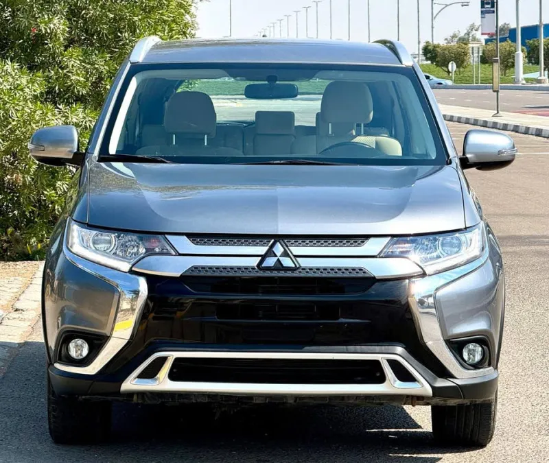 2022 Mitsubishi Outlander in Dubai