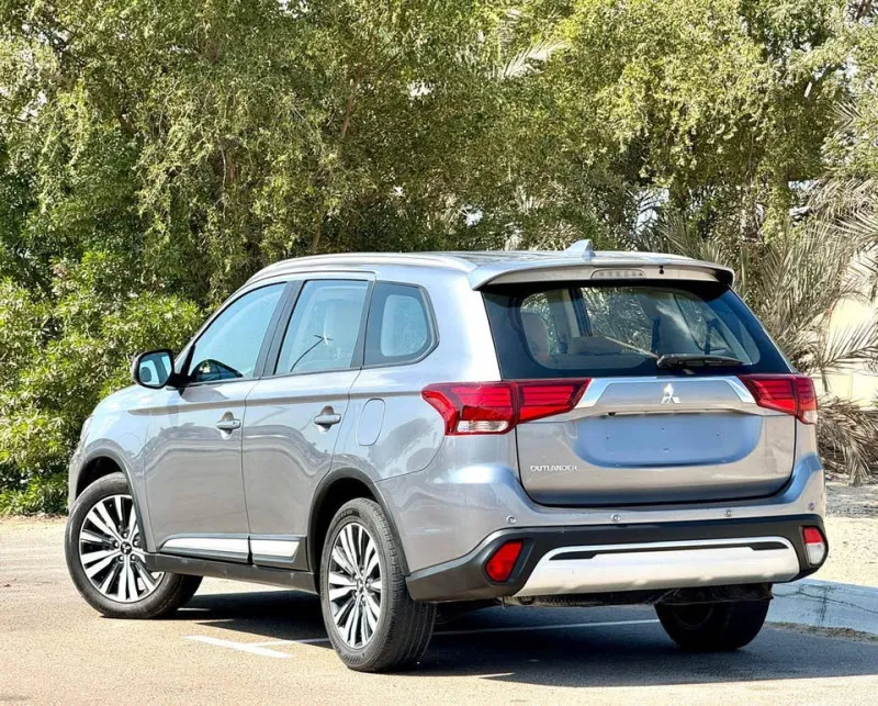 2022 Mitsubishi Outlander in Dubai