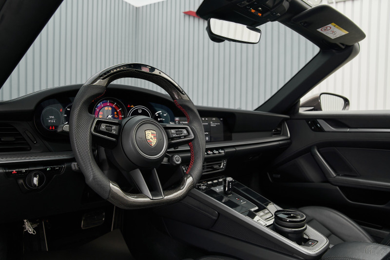 2019 Porsche 911 Carrera in dubai