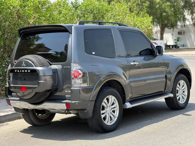 2017 Mitsubishi Pajero in Dubai