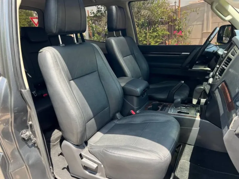 2017 Mitsubishi Pajero in Dubai