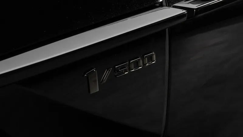 2021 Aston Martin DBX in Dubai