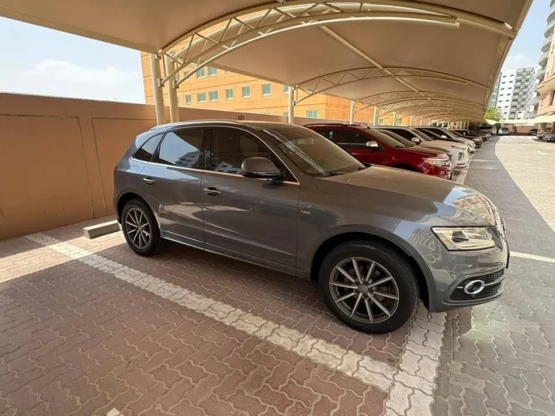 2016 اودي كيو٥ in Dubai
