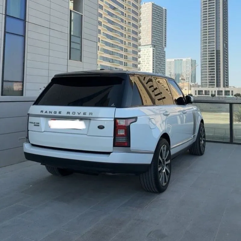2014 Land Rover Range Rover in Dubai