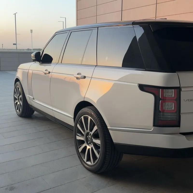 2014 Land Rover Range Rover in Dubai