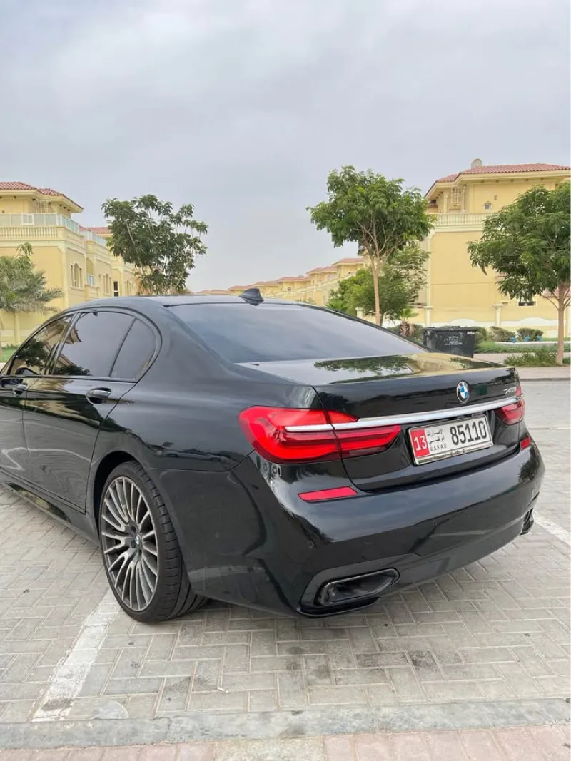 2018 بي أم دابليو الفئة - 7 in Dubai