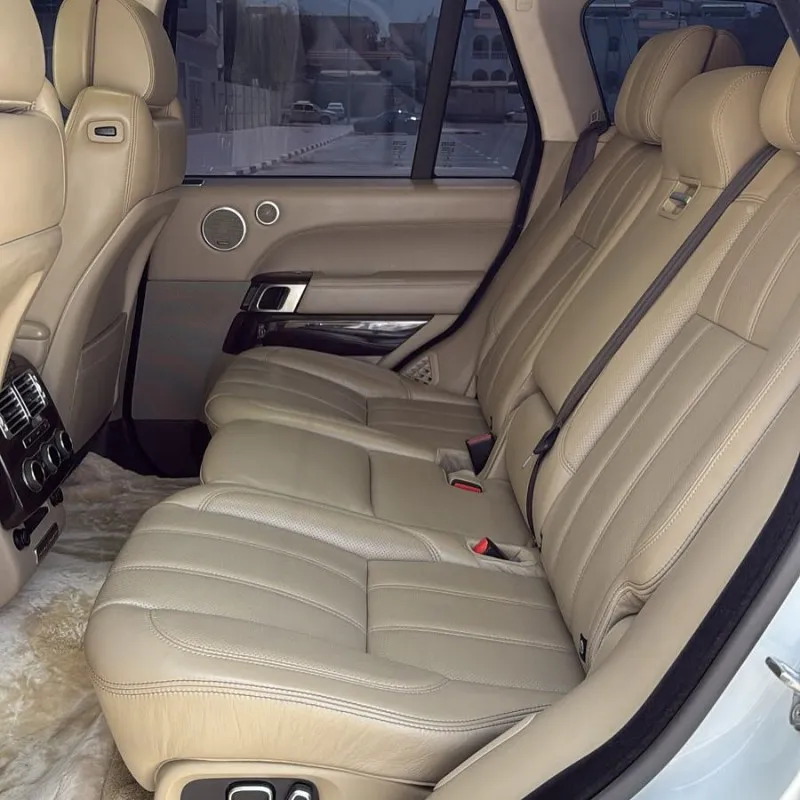 2014 Land Rover Range Rover in Dubai