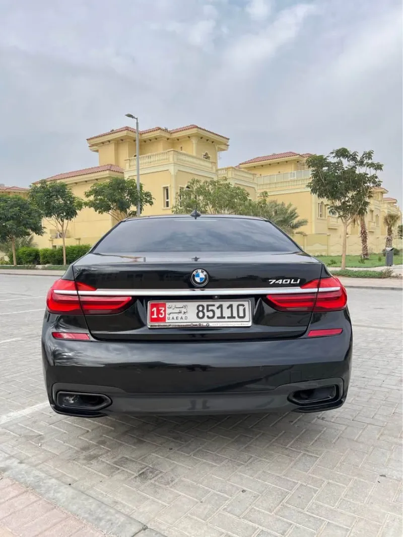 2018 بي أم دابليو الفئة - 7 in Dubai