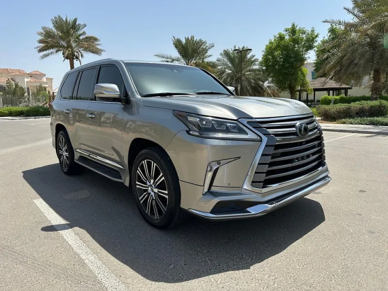 2021 Lexus LX 570 in Dubai