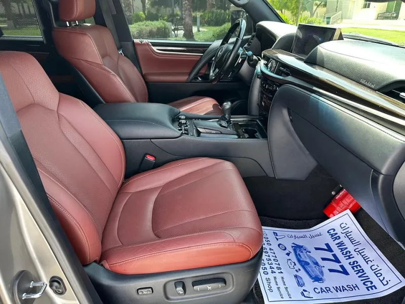 2021 Lexus LX 570 in Dubai