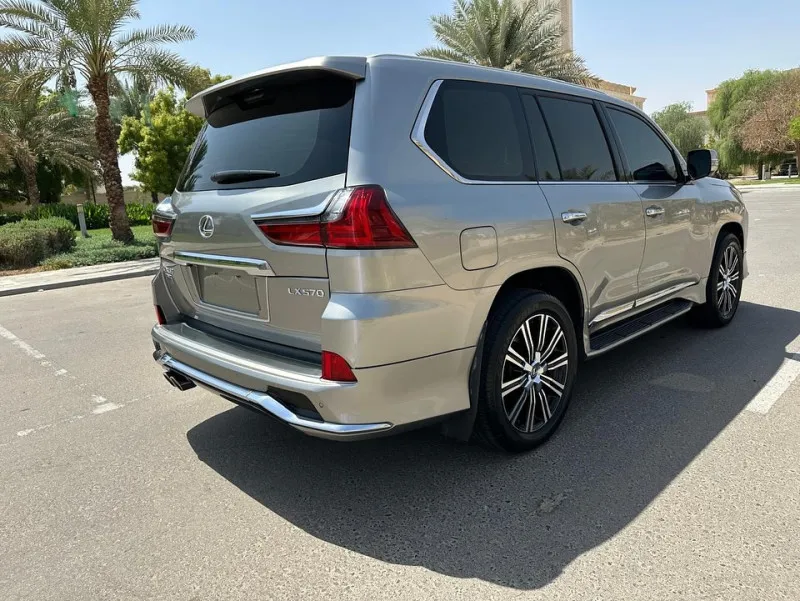 2021 Lexus LX 570 in Dubai