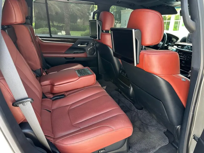 2021 Lexus LX 570 in Dubai