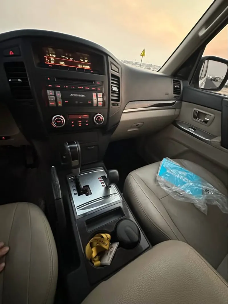 2013 Mitsubishi Pajero in Dubai
