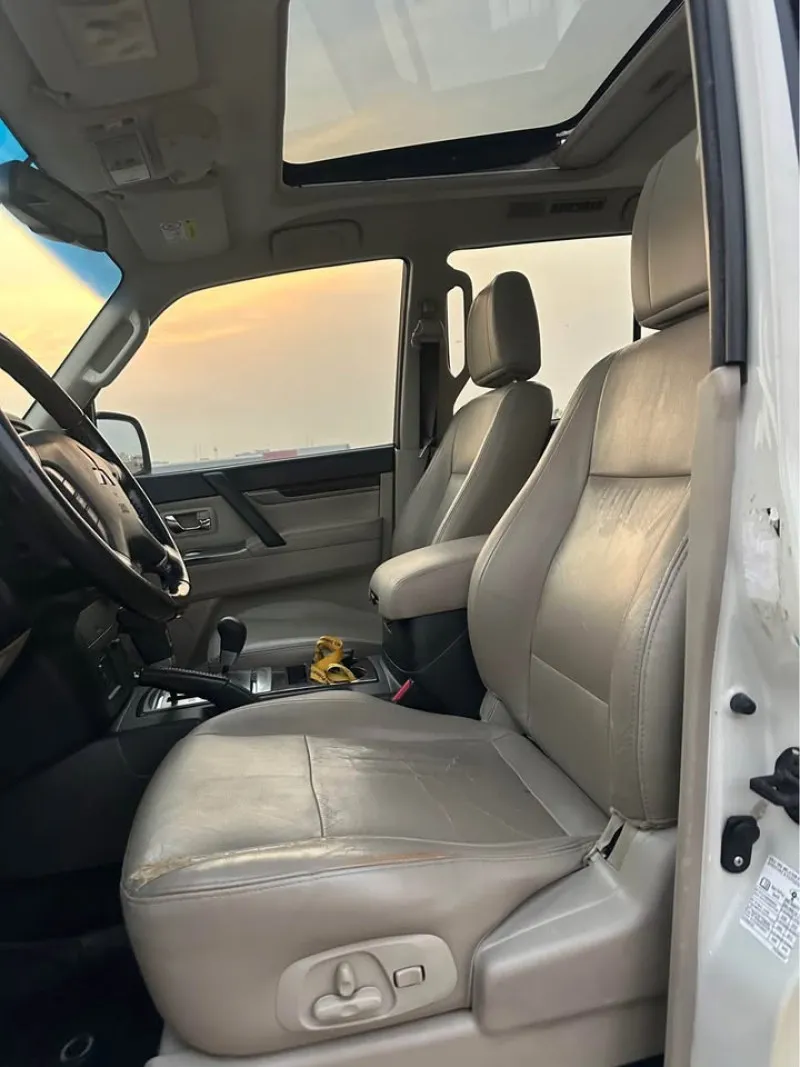 2013 Mitsubishi Pajero in Dubai