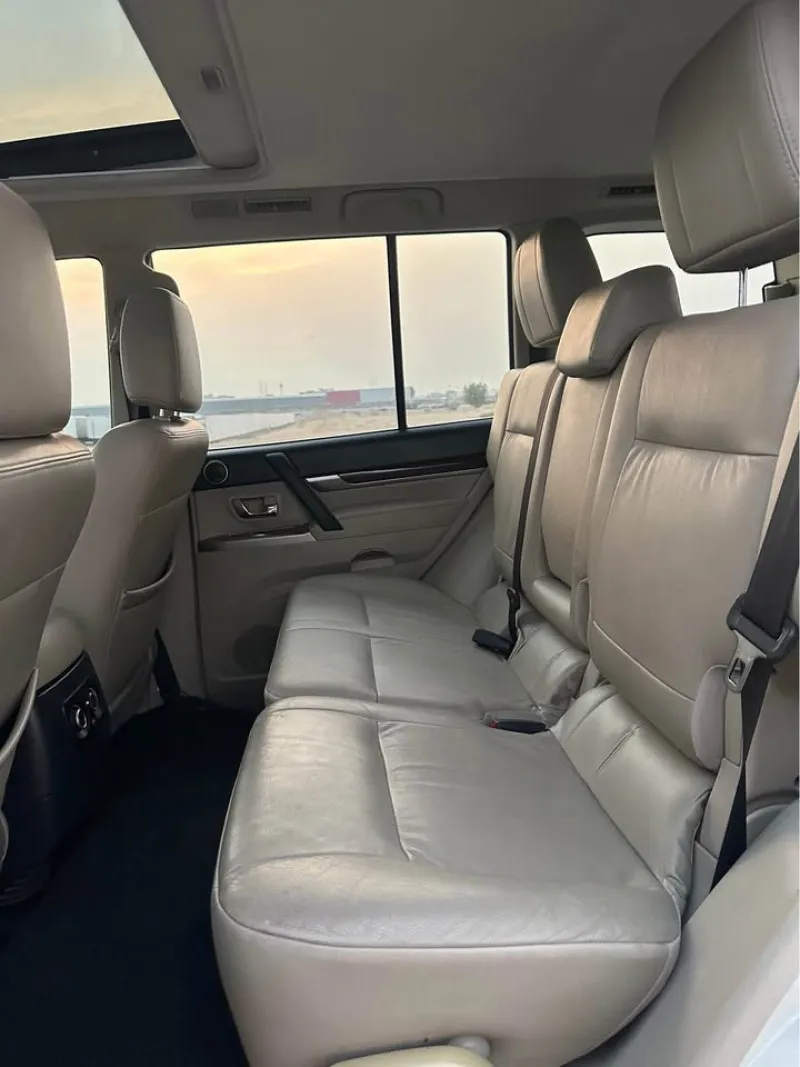 2013 Mitsubishi Pajero in Dubai