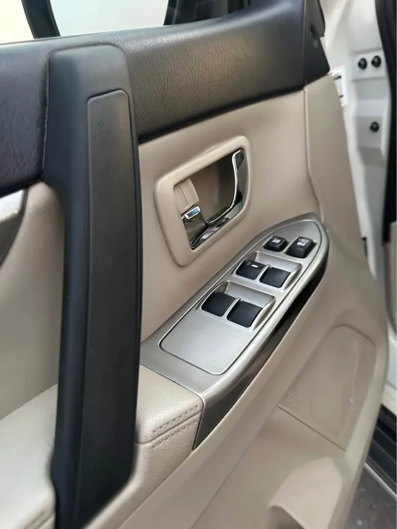 2013 Mitsubishi Pajero in Dubai