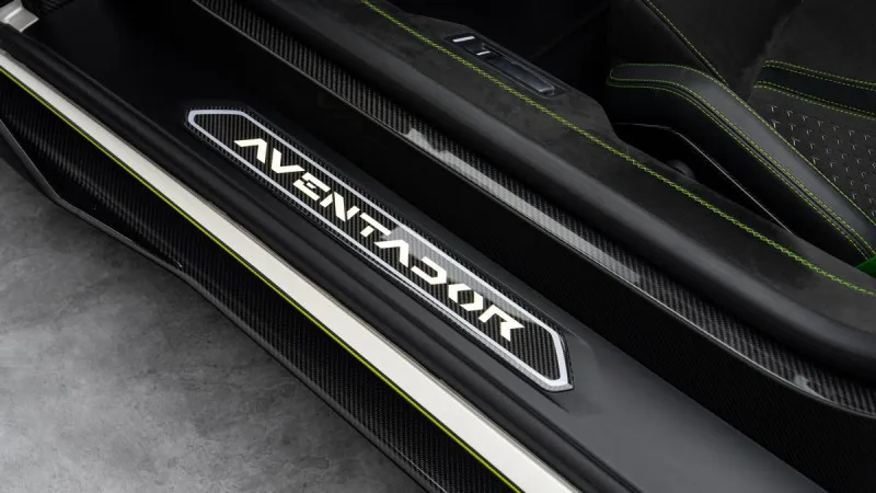 2022 Lamborghini Aventador in Dubai