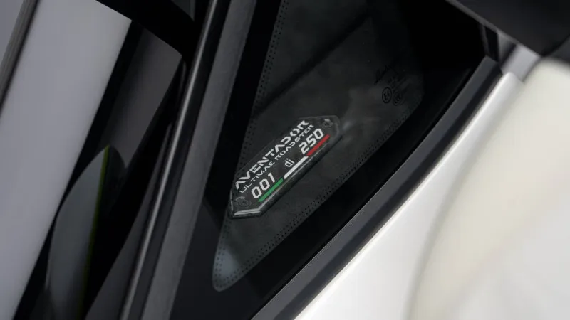 2022 Lamborghini Aventador in Dubai