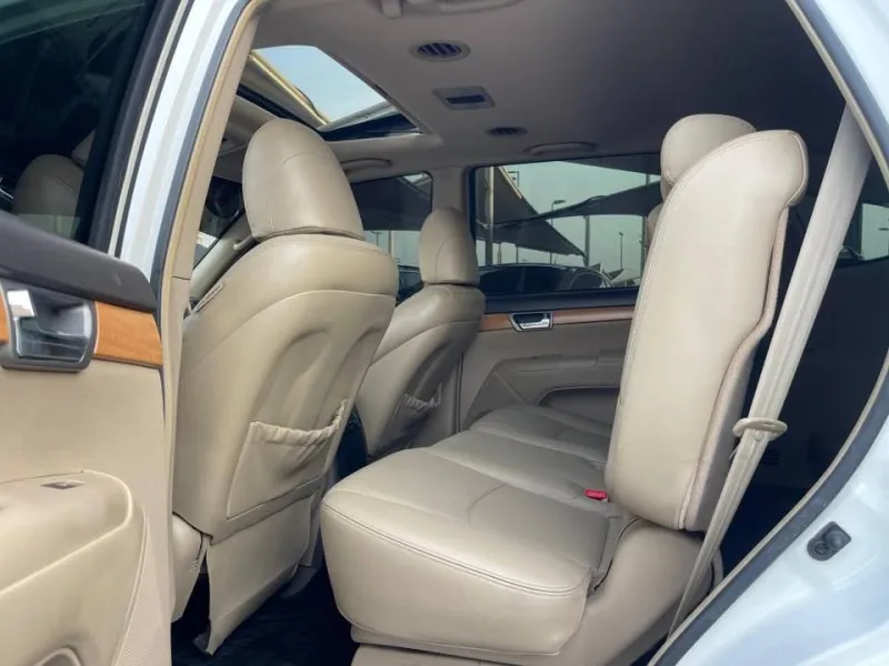 2011 Kia Mohave in Dubai