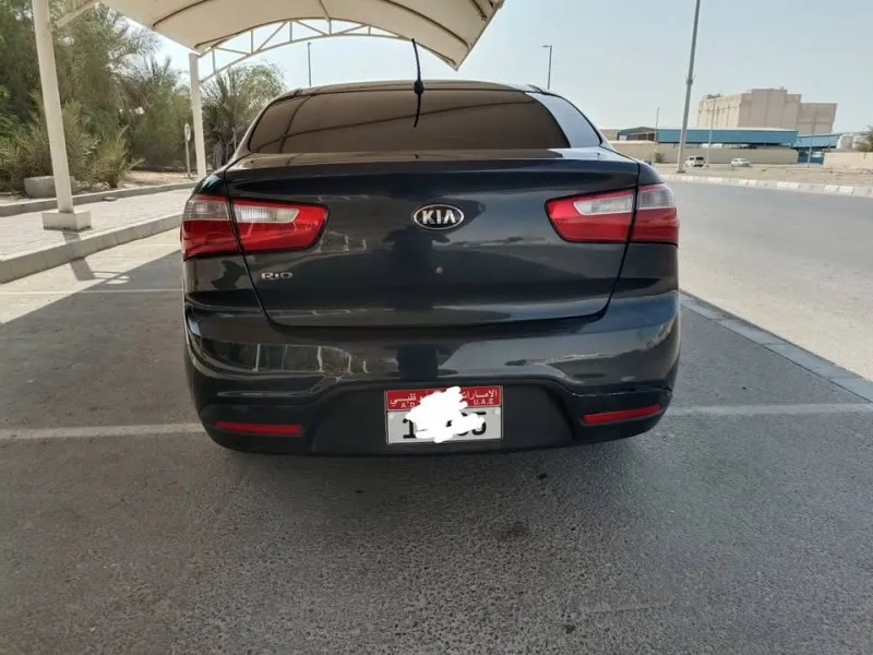 2015 كيا ريو in Dubai