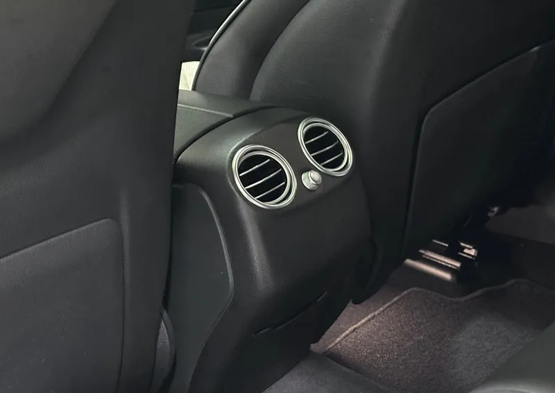 2019 Mercedes-Benz GLC in Dubai