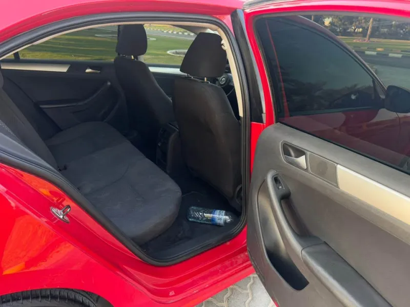 2013 Volkswagen Jetta in Dubai